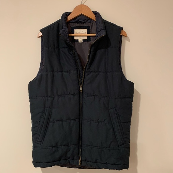 Weatherproof Puffer Vest - Picture 4 of 12